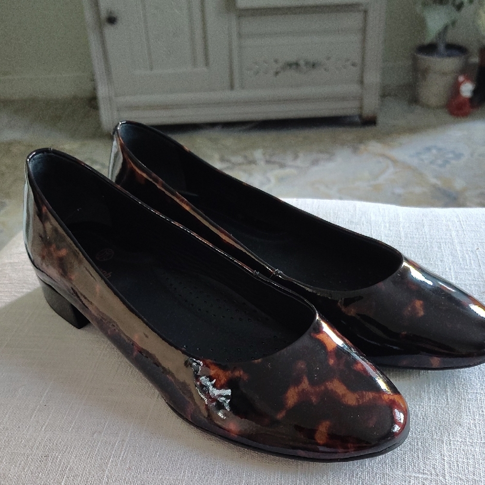 Marc Joseph Elegant Brown Women's Shoes